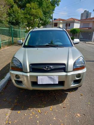 HYUNDAI TUCSON 2.0 MPFI GLS 16V 143CV 2WD FLEX 4P AUTOMÁTICO